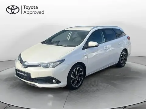 Used TOYOTA AURIS Hybrid 2015 Ad 