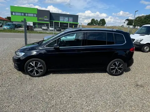 Used VOLKSWAGEN TOURAN Diesel 2019 Ad 