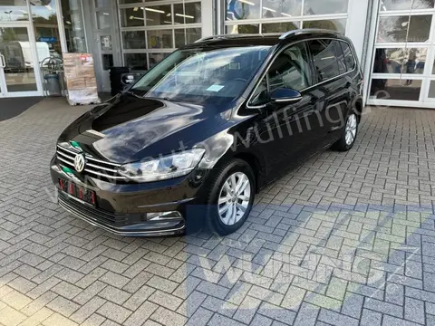 Used VOLKSWAGEN TOURAN Diesel 2016 Ad 