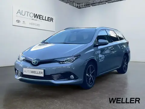 Used TOYOTA AURIS Hybrid 2019 Ad 