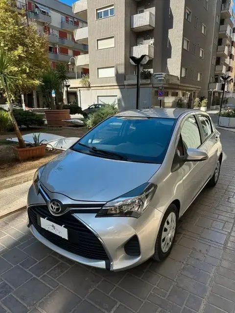 Annonce TOYOTA YARIS Essence 2016 d'occasion 