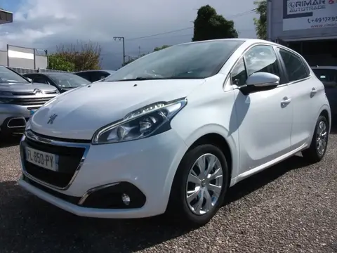 Used PEUGEOT 208 Petrol 2019 Ad 