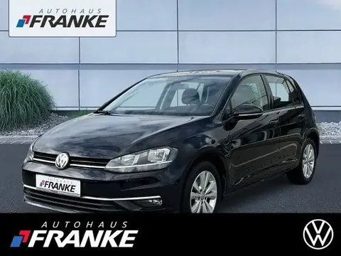 Used VOLKSWAGEN GOLF Petrol 2018 Ad 