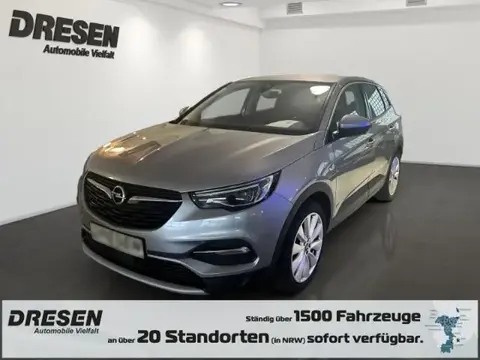 Used OPEL GRANDLAND Hybrid 2020 Ad 