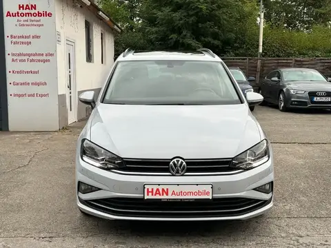 Used VOLKSWAGEN GOLF Petrol 2018 Ad 