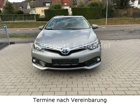 Used TOYOTA AURIS Hybrid 2016 Ad 