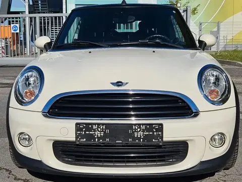 Used MINI ONE Petrol 2016 Ad 