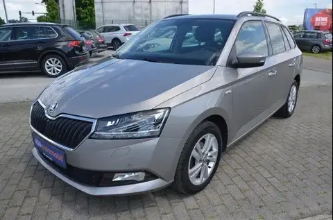 Annonce SKODA FABIA Essence 2019 d'occasion 