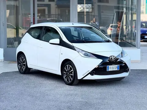 Annonce TOYOTA AYGO X Essence 2018 d'occasion 