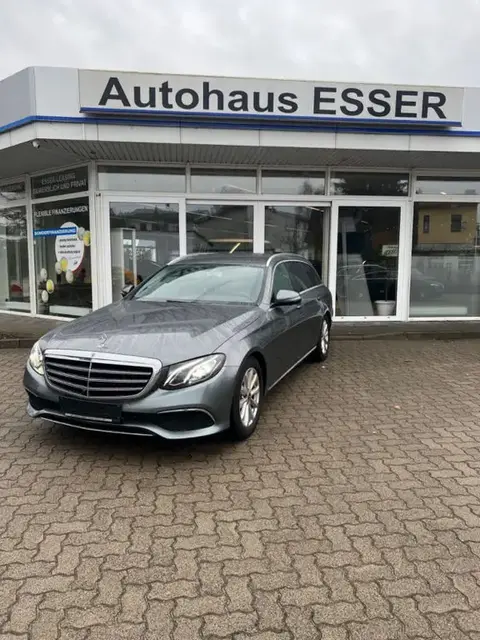 Used MERCEDES-BENZ CLASSE E Petrol 2018 Ad 