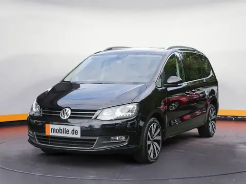 Used VOLKSWAGEN SHARAN Petrol 2022 Ad 