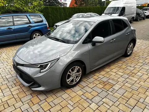 Used TOYOTA COROLLA Hybrid 2019 Ad 