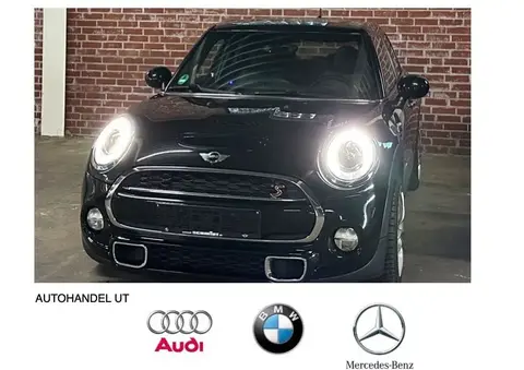 Used MINI COOPER Diesel 2017 Ad 