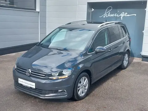 Used VOLKSWAGEN TOURAN Petrol 2020 Ad 