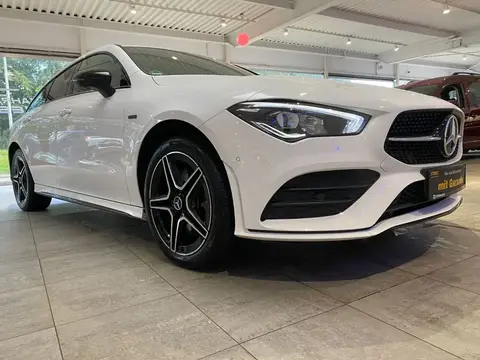 Used MERCEDES-BENZ CLASSE CLA Hybrid 2021 Ad 