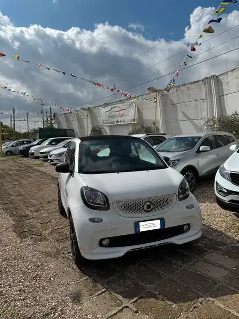 Annonce SMART FORTWO Essence 2018 d'occasion 