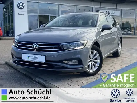 Used VOLKSWAGEN PASSAT Petrol 2022 Ad 