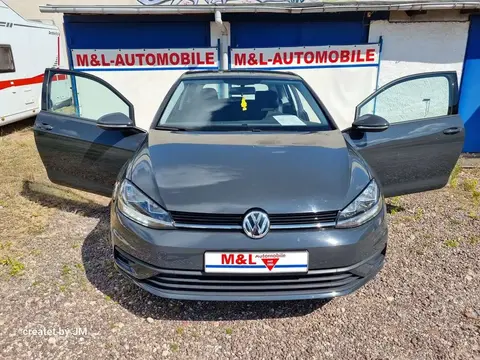 Used VOLKSWAGEN GOLF Petrol 2018 Ad 