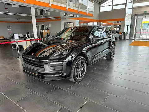 Used PORSCHE MACAN Petrol 2024 Ad 