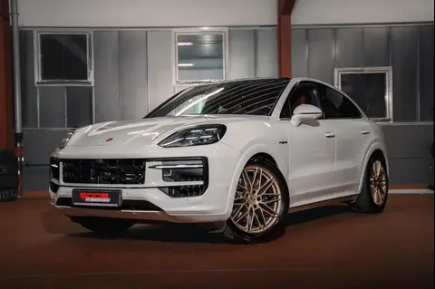 Used PORSCHE CAYENNE Hybrid 2024 Ad 