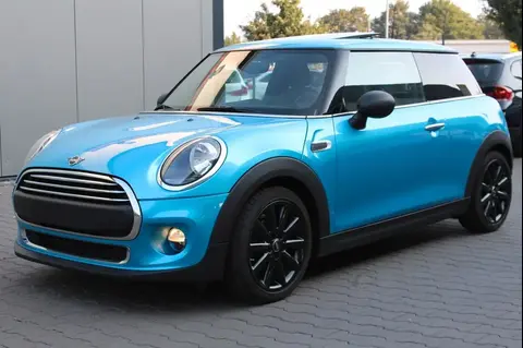 Used MINI ONE Petrol 2018 Ad 