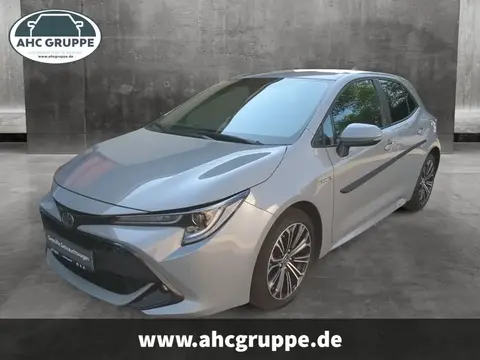 Used TOYOTA COROLLA Hybrid 2021 Ad 