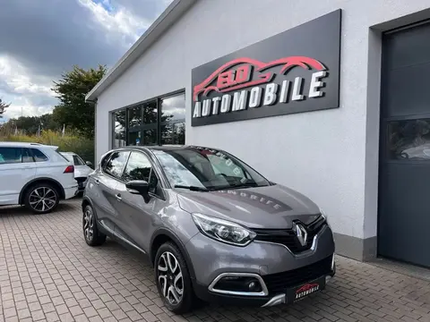 Used RENAULT CAPTUR Petrol 2016 Ad 