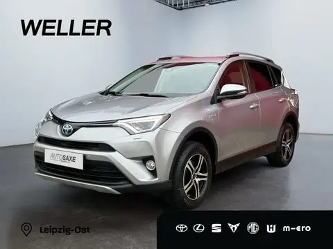 Used TOYOTA RAV4 Hybrid 2018 Ad 