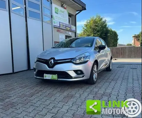 Annonce RENAULT CLIO Essence 2018 d'occasion 