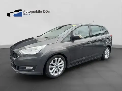 Used FORD GRAND C-MAX Petrol 2016 Ad 