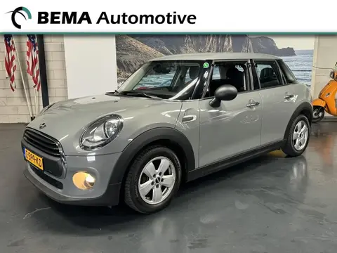 Used MINI ONE Petrol 2017 Ad 