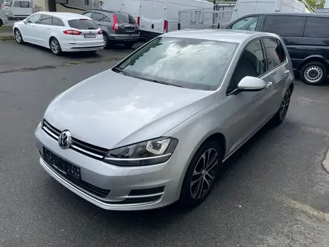 Used VOLKSWAGEN GOLF Petrol 2016 Ad 