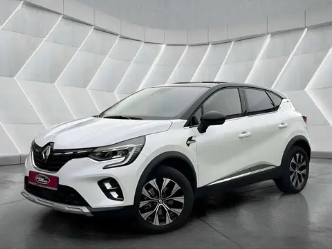 Used RENAULT CAPTUR Hybrid 2023 Ad 