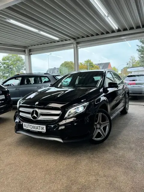 Used MERCEDES-BENZ CLASSE GLA Petrol 2015 Ad 