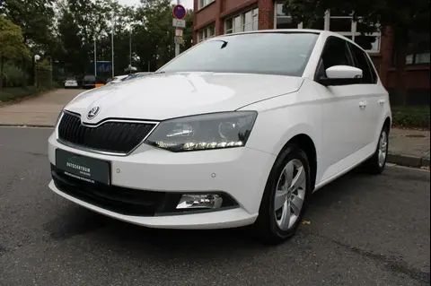 Used SKODA FABIA Petrol 2016 Ad 