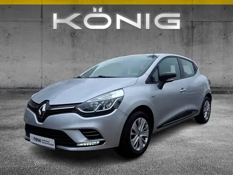 Used RENAULT CLIO Petrol 2018 Ad 