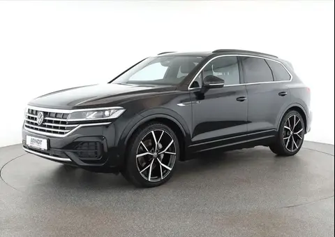 Used VOLKSWAGEN TOUAREG Diesel 2024 Ad 