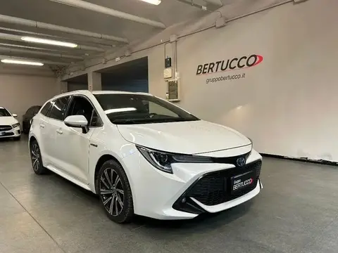 Used TOYOTA COROLLA Hybrid 2021 Ad 