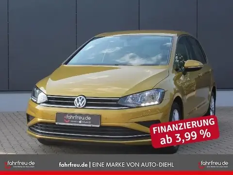 Used VOLKSWAGEN GOLF Petrol 2018 Ad 