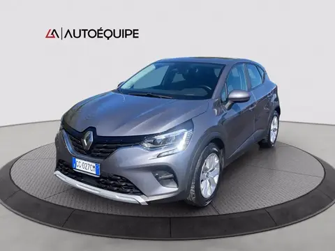 Used RENAULT CAPTUR Hybrid 2021 Ad 