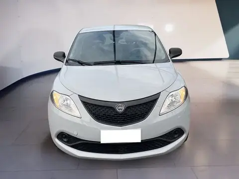 Annonce LANCIA YPSILON Hybride 2020 d'occasion 