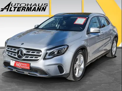 Used MERCEDES-BENZ CLASSE GLA Petrol 2017 Ad 