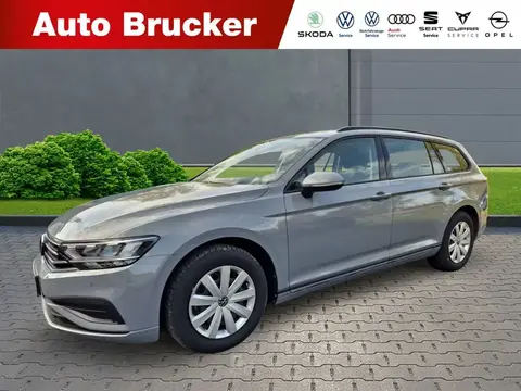 Used VOLKSWAGEN PASSAT Petrol 2021 Ad 