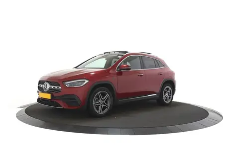 Used MERCEDES-BENZ CLASSE GLA Hybrid 2021 Ad 