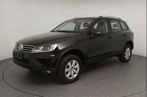 Used VOLKSWAGEN TOUAREG Diesel 2017 Ad 