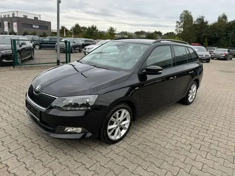 Used SKODA FABIA Petrol 2018 Ad 