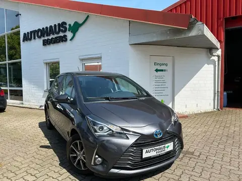 Used TOYOTA YARIS Hybrid 2019 Ad 