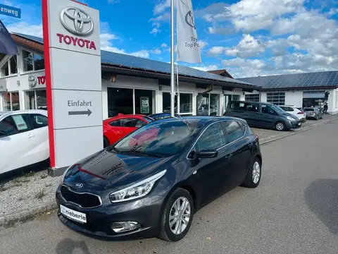 Used KIA CEED Petrol 2015 Ad 