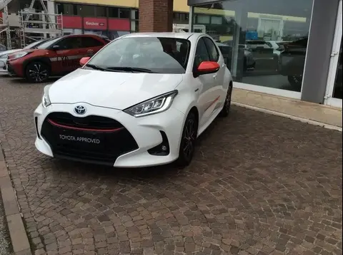 Used TOYOTA YARIS Hybrid 2020 Ad 