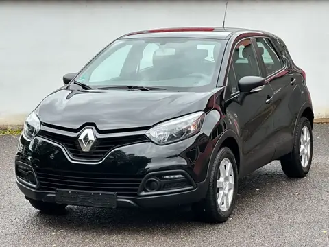 Used RENAULT CAPTUR Petrol 2016 Ad 